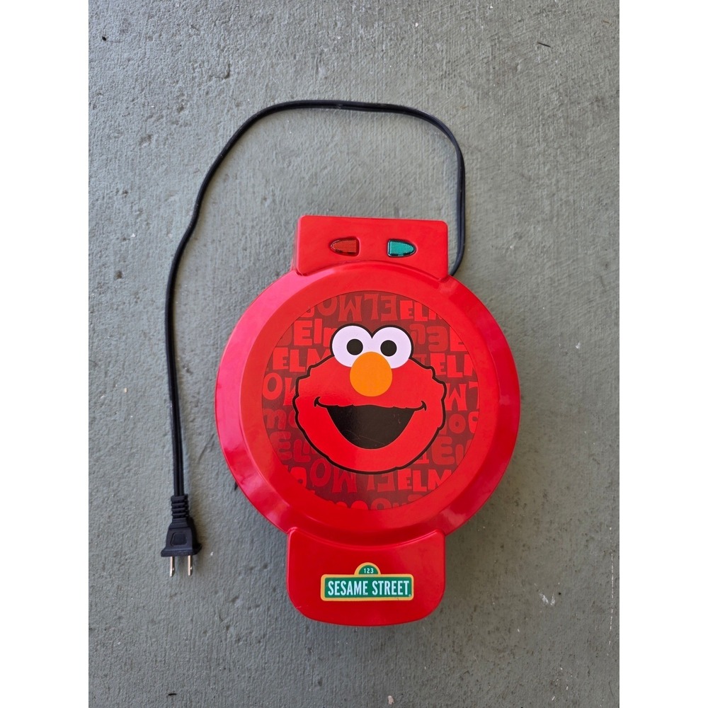 Sesame Street Elmo Waffle‎ Maker Electric Non-Stick Breakfast WM1-SES-ELM